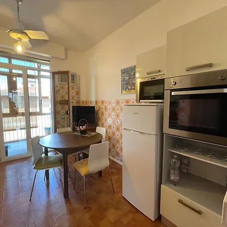 Apartment Quite In Florence