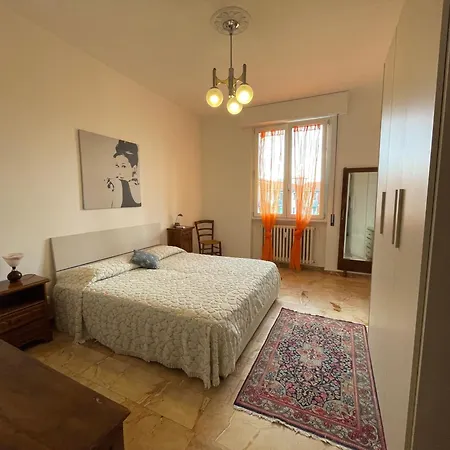 Apartment Quite In Florence